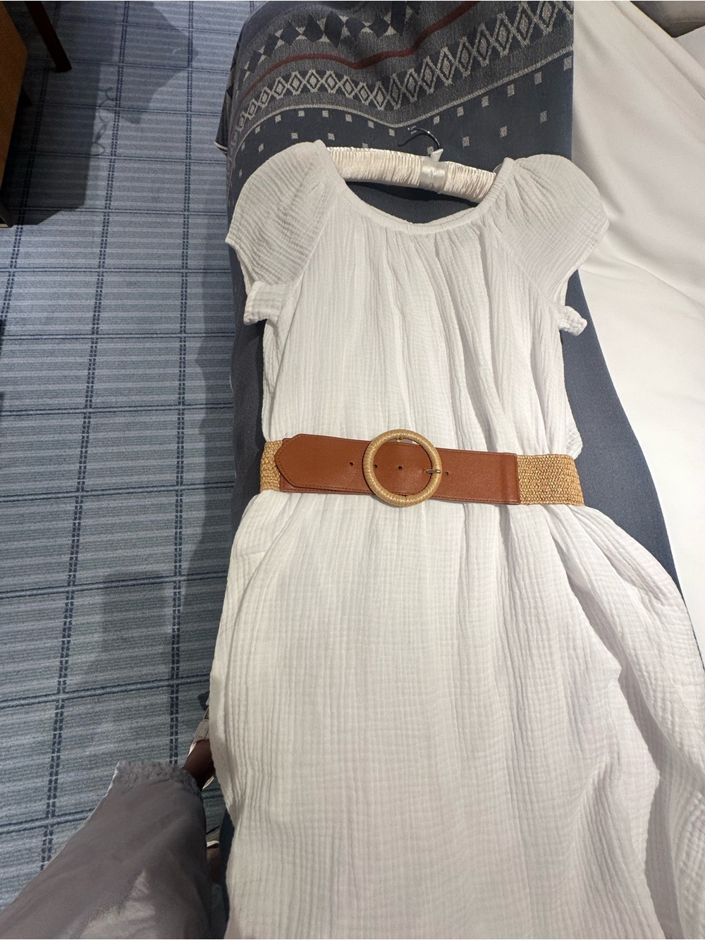 White Gauze Maxi Dress with Short Sleeves and Belt.